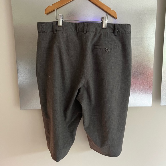 Vintage Cleo Grey Dress Shorts - Picture 3 of 3